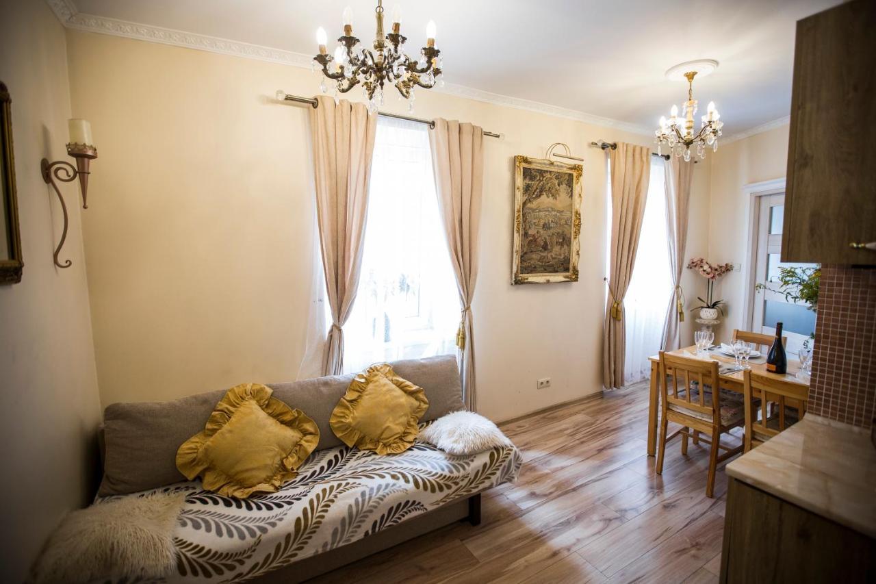 Obok Poczty Blisko Rynku Apartment Walbrzych Luaran gambar