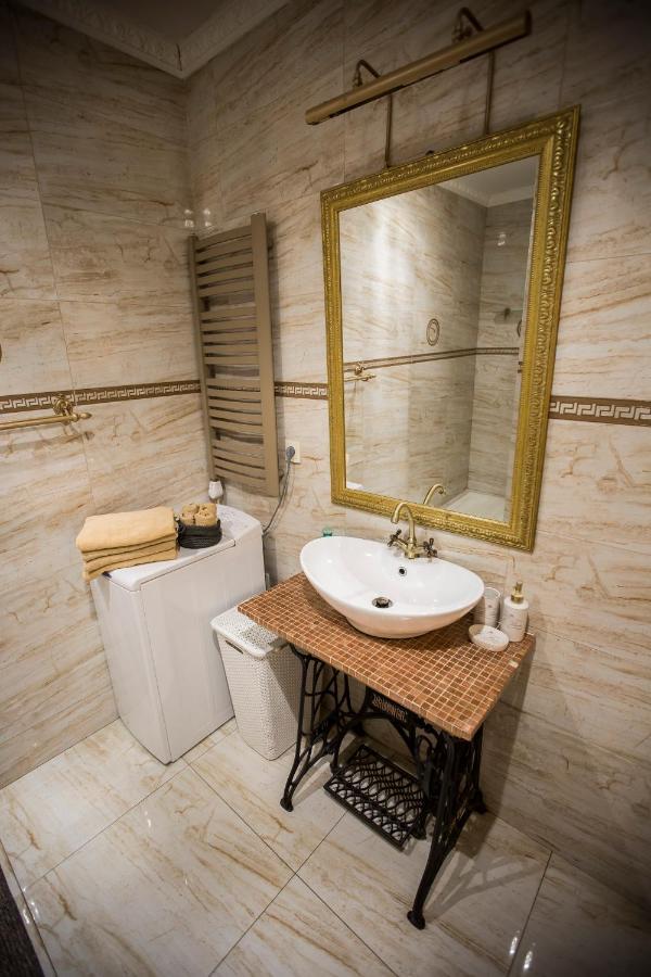 Obok Poczty Blisko Rynku Apartment Walbrzych Luaran gambar